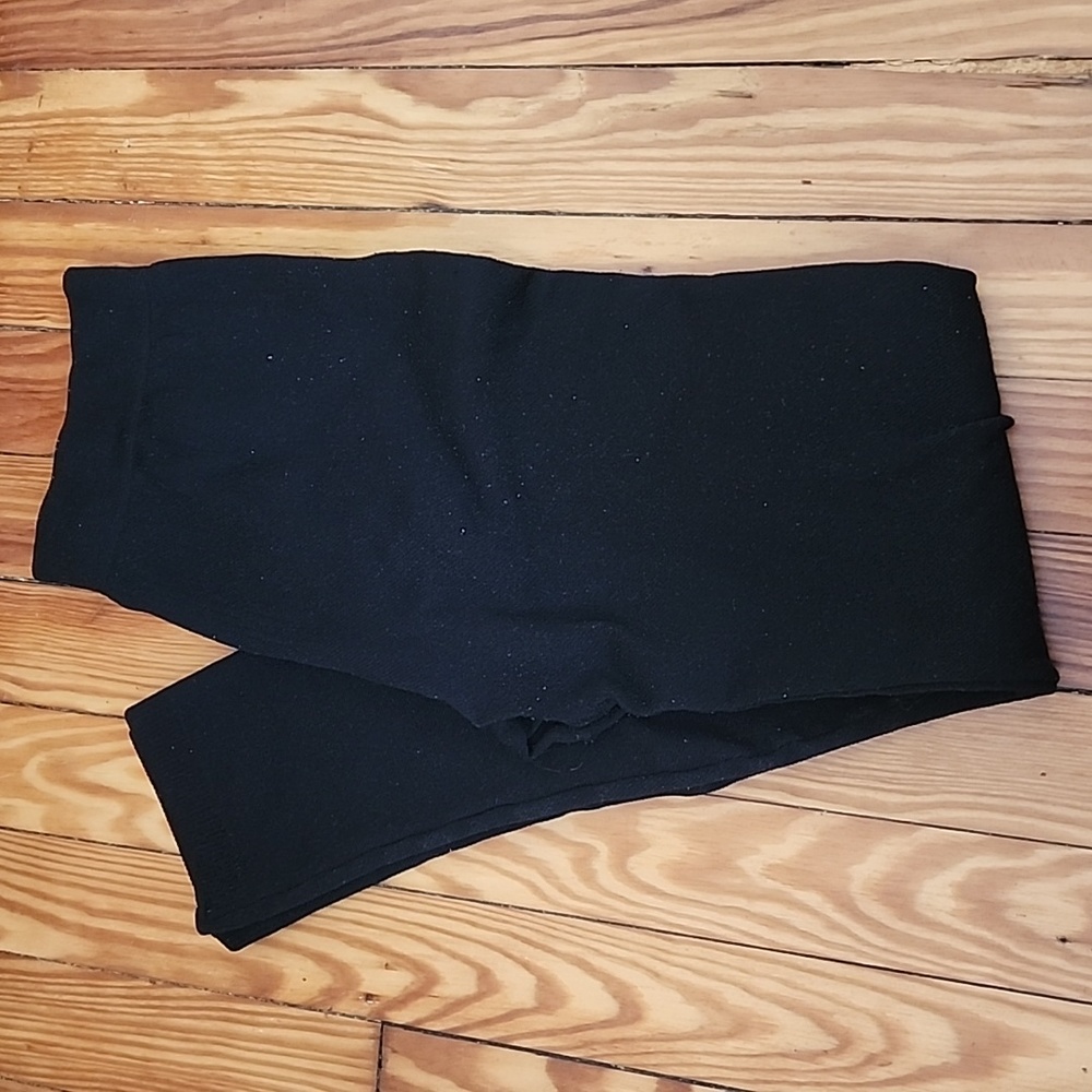 Black leggings